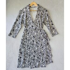 Tracy Negoshian Dress Womens Size Small Wrap Zebra Print Stretch Pocket Black
